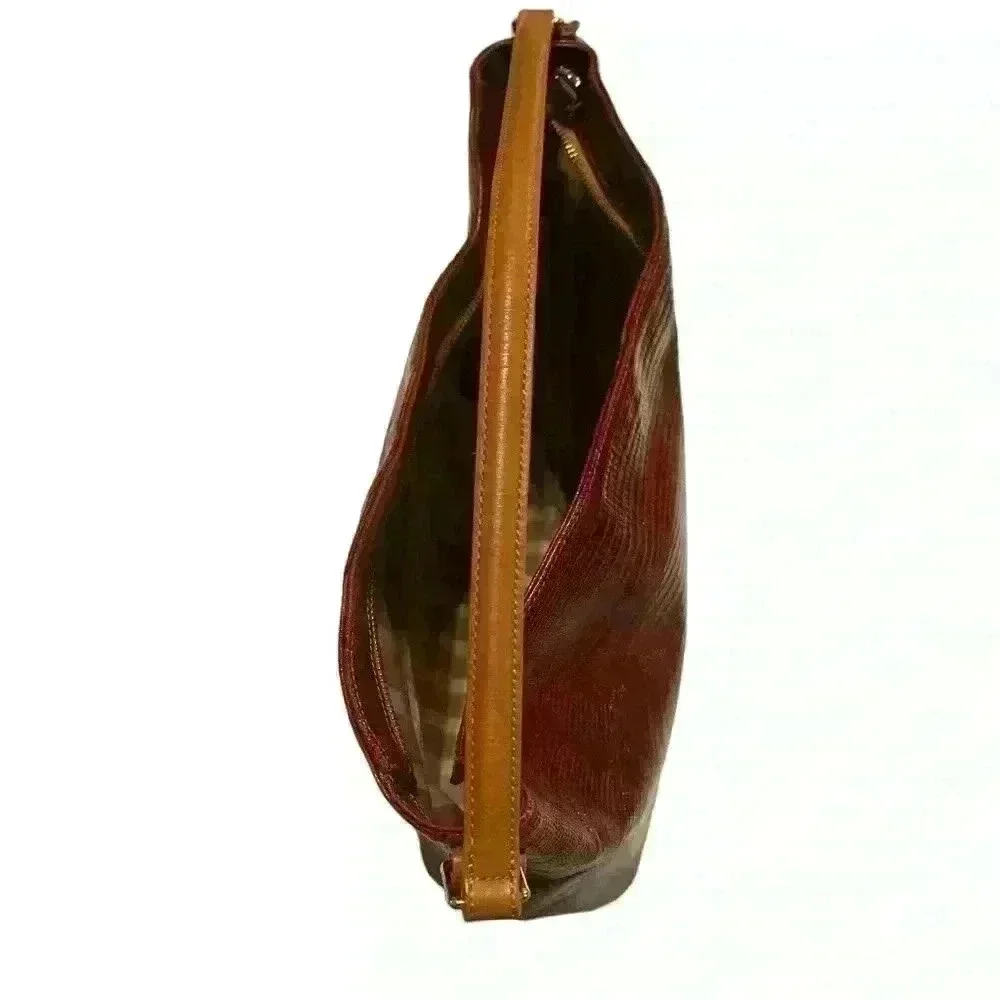 Brahmin “The Red Glissandro” Large Hobo.  Genuine stamped Leather.  Pre Owned.